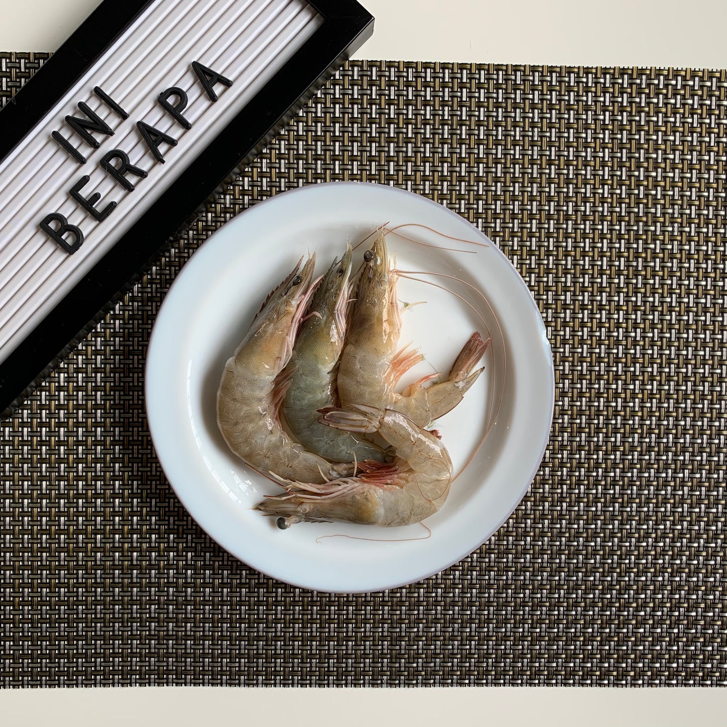 S04 - Fresh Grey Prawns / Udang Segar [Size: Medium]