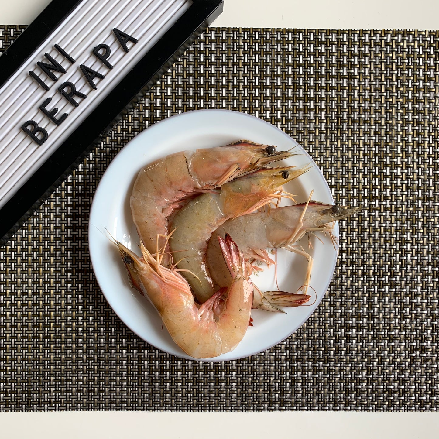 S03 - Fresh Sea Prawns / Udang Laut Segar [Size L]
